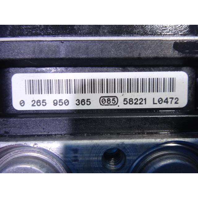 ルノー メガーヌ RS MF4R2 MF系 等 ABS アクチュエーター  0265950365  [2928] |  | 02