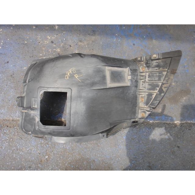 BMW E90 E91 320i 325i 等 右 フロント フェンダーライナー  [2998] | 