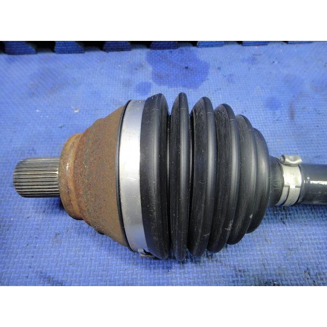 パサート ヴァリアント 3CCAX 等 左 フロント ドライブ シャフト  品番 1K0407271 LA  [3174] |  | 01