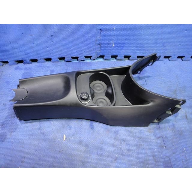 フィアット アバルト 500 3121 系 センター コンソール ドリンク ホルダー シガーライター   [3235] | 