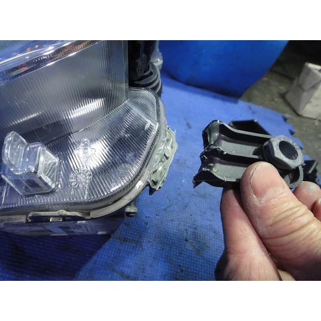 フィアット アバルト 500 3121 系 右 キセノン ヘッドライト 難有り  [3235] |  | 07