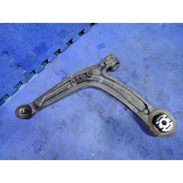 フィアット アバルト 500 3121 系 左 フロント ロア アーム  品番 50711423   [3235] | 
