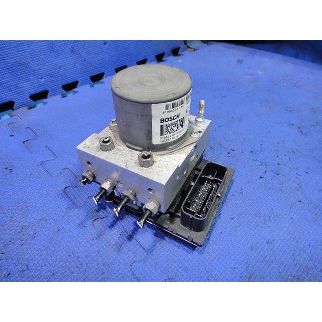 フィアット アバルト 500 3121 系 ABS ESP アクチュエーター  品番 51953230　 [3235] | 