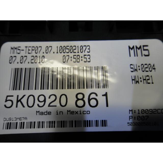 VW ゴルフ ヴァリアント 1KCAX スピード メーター パネル　品番 5K0920861  [3307] |  | 02