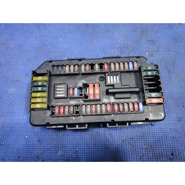 BMW 320i 320d F30 F31 等  ヒューズ ボックス  品番 922487904   [3369] | 