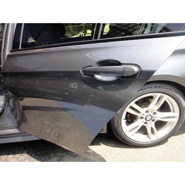 BMW 320i 320d F30 等  左 リア ドア   :B39/ミネラルグレー　[3369] |  | 02