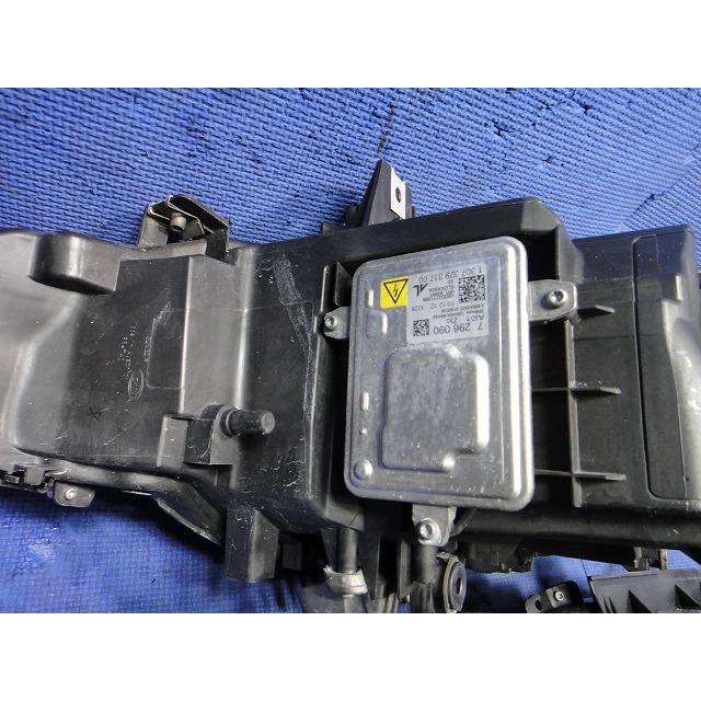 BMW 320i 320d F30 F31 等 前期 純正 ヘッドライト 左右 バラスト一式  品番 63117259543  7259544 [3369] |  | 09
