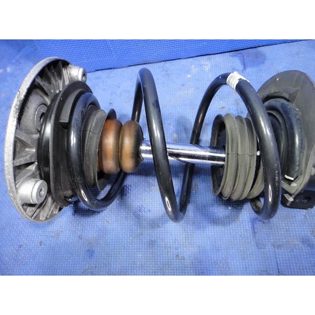 BMW 320i 320d F30 F31 等  右 フロント ショック ストラット 品番 31316791579  [3369] |  | 02