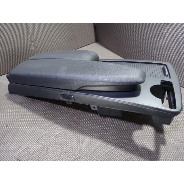 メルセデスベンツ MB W204 センターコンソール 肘掛け 純正 コンソールボックス メルセデス ベンツ W204 C200 等 センター コンソール 肘置き
