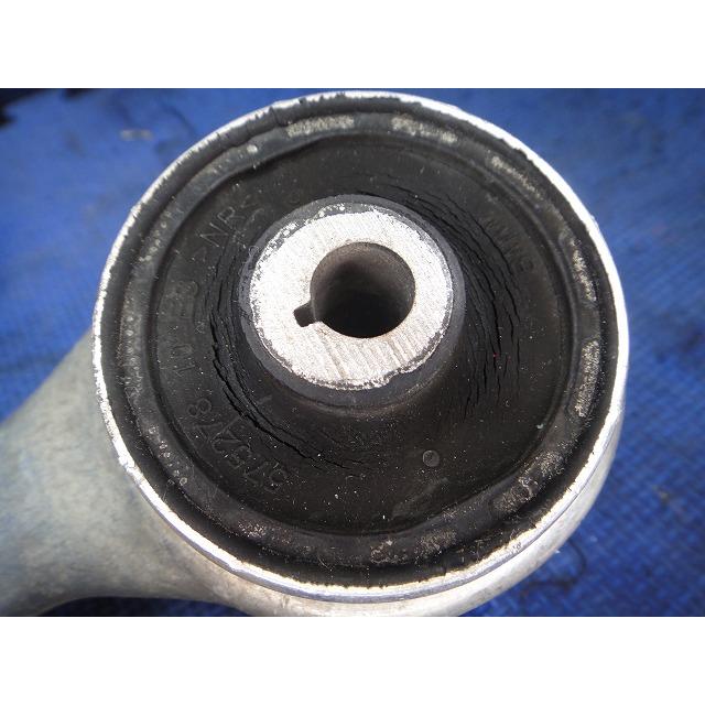 BMW 320i F30 F31 等  左 フロント ロアアーム  11817315  [3405] |  | 02