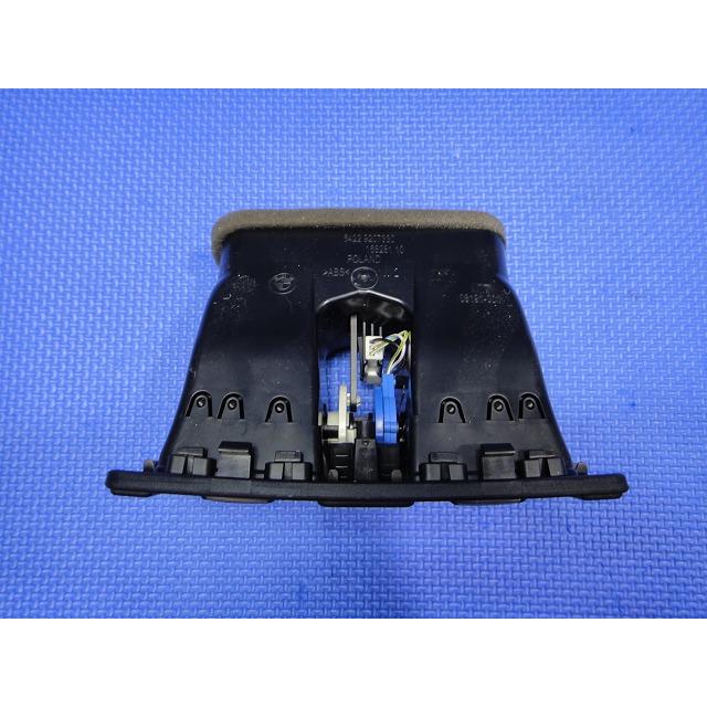BMW 320i F30 F31 等  リア エアコン吹出口 後ろ席 ルーバー  品番 926535001  [3405] |  | 01