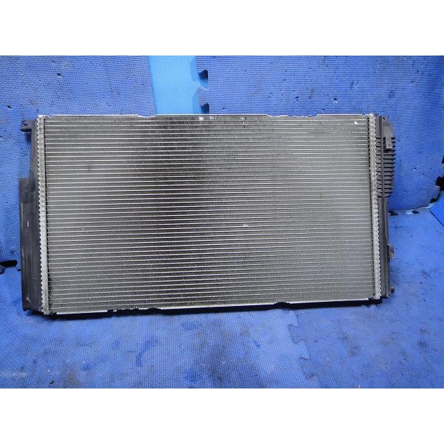 BMW 320i F30 F31 等 純正 ラジエター 品番 7618807   [3405] |  | 01