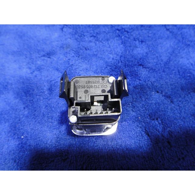 メルセデス ベンツ W212 E300 E350 等 シートヒーター スイッチ  品番 2129059500  [3406] |  | 01