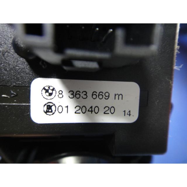 BMW 5シリーズ E39 525i  等  コンビネーションスイッチ ウィンカースイッチ　[0707] |  | 02