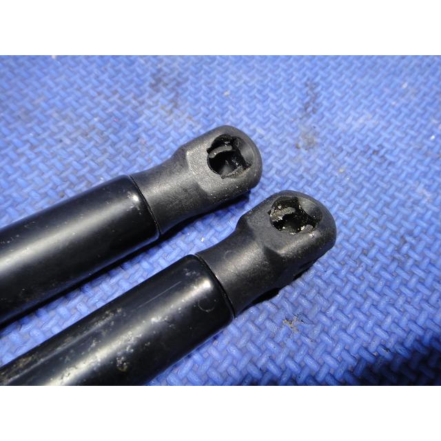 Volvo ボルボ V40 MB4164T 等 純正 リア ダンパー x2 バックドア ハッチ ゲート 品番 31395607  [3702] |  | 02