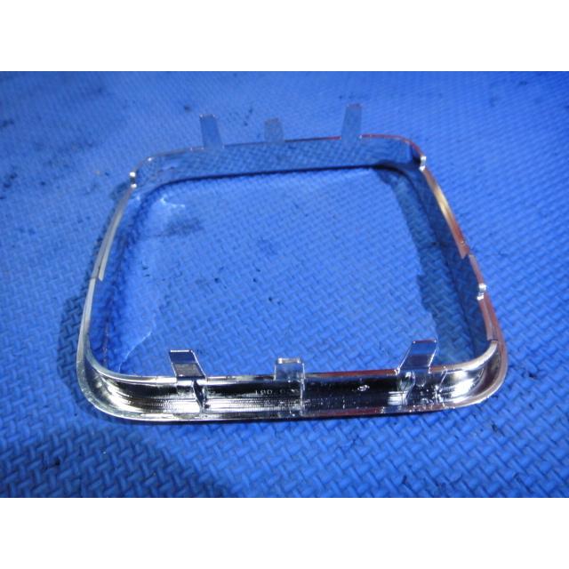 メルセデス ベンツ W169 A170 A200 等 メッキ　シャルターリング　シフト ゲート  [3702] |  | 01