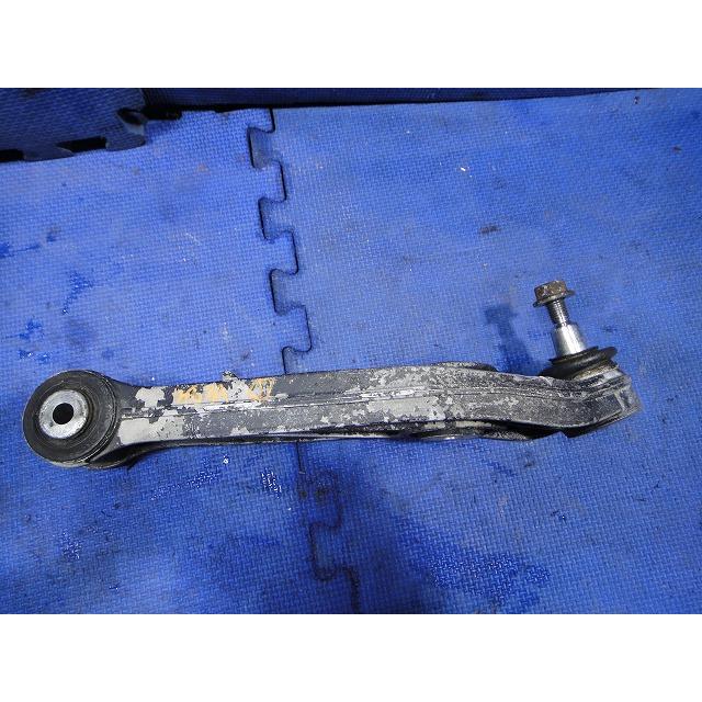 ポルシェ ボクスター 986 フロント ロア アーム (1) 前後 左右 共通 品番 99664134106【3834】 |  | 02