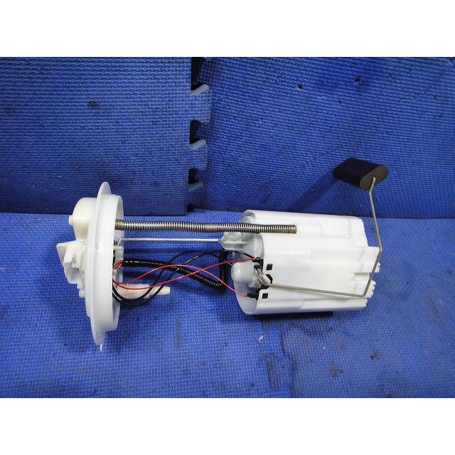 アルファロメオ ジュリエッタ 940141 等 純正 フューエル ポンプ  燃料 ポンプ  品番 51807864  0580200009 [3878] |  | 01