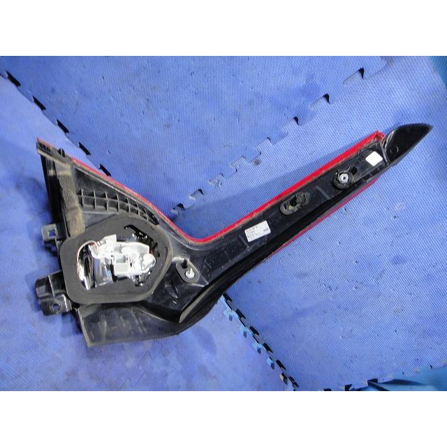 ボルボ V60 FB4164T 等 右 リア テール レンズ ライト ランプ 品番 31214964  [3915] |  | 02