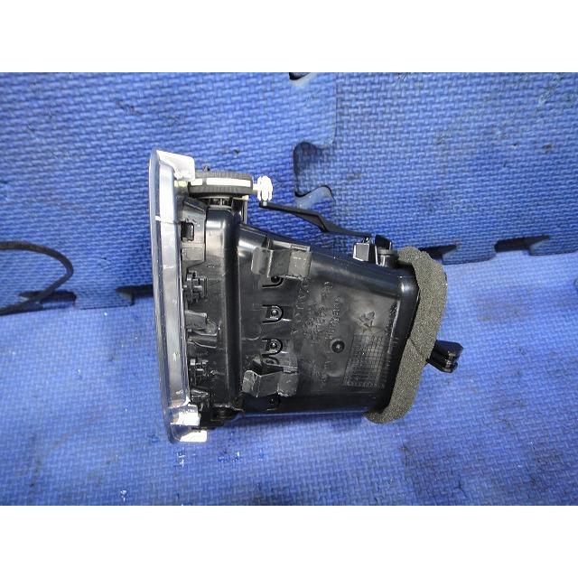 ボルボ V60 FB4164T 等  左 エアコン 吹出口 ルーバー  [3915] |  | 01