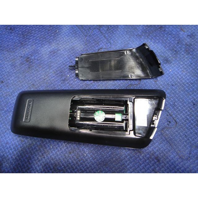 ボルボ V60 FB4164T 等 純正 TV テレビ ナビ リモコン  品番 31346043   [3915] |  | 02