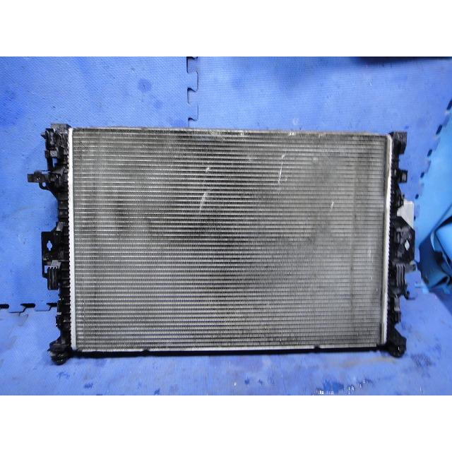 ボルボ V60 FB4164T 等 純正 ラジエター  品番 31261105  [3915] |  | 01