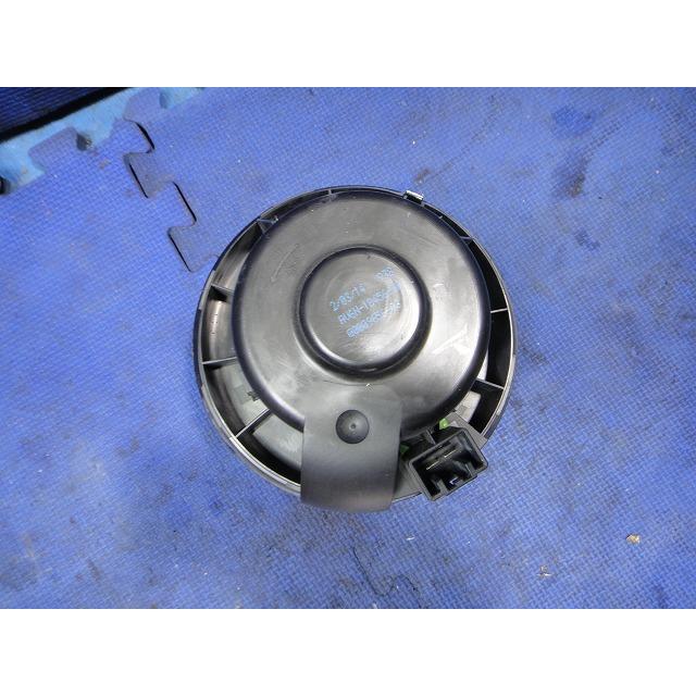 Volvo ボルボ V40 MB4164T 等 ヒーター ブロア モーター  品番 AV6N18456 BA  [4072] |  | 01