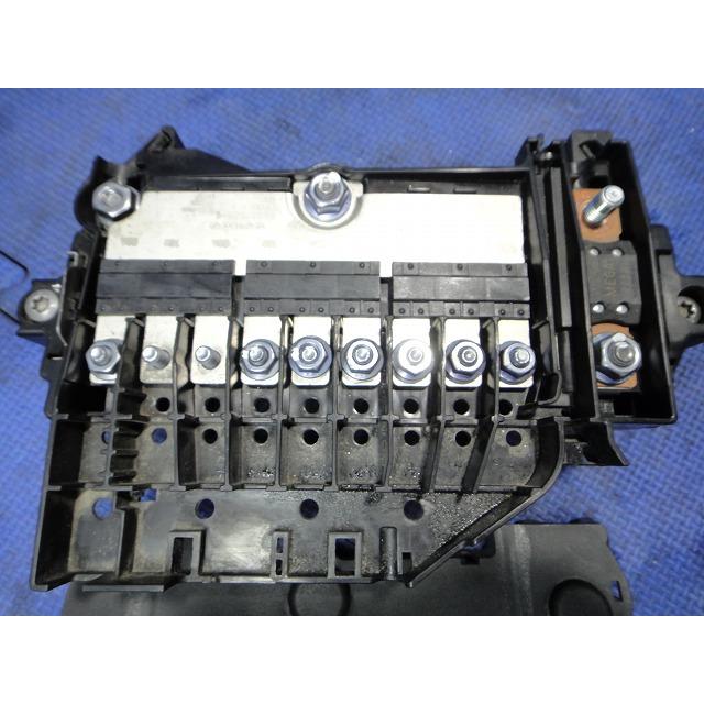 Volvo ボルボ V40 MB4164T 等  ヒューズ ボックス 品番 306519192  [4072] |  | 01