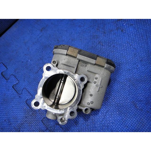 Volvo ボルボ V40 MB4164T 等 スロットル ボディ  品番 7S7G9F991 CA  [4072] |  | 01