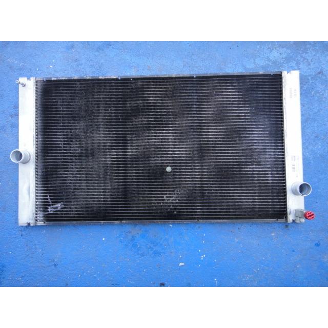 ボルボ V50 MB5244  ラジエター　3M51-8005-DA  3066124   [4076] | 