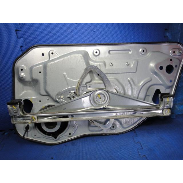 ボルボ V50 MB5244  左 フロント ドア パワーウィンドウ レギュレーター　  [4076] |  | 01