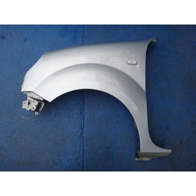 ルノー カングー KCK4M  等　左 フロント フェンダー　B64/シルバー   [4137] | 