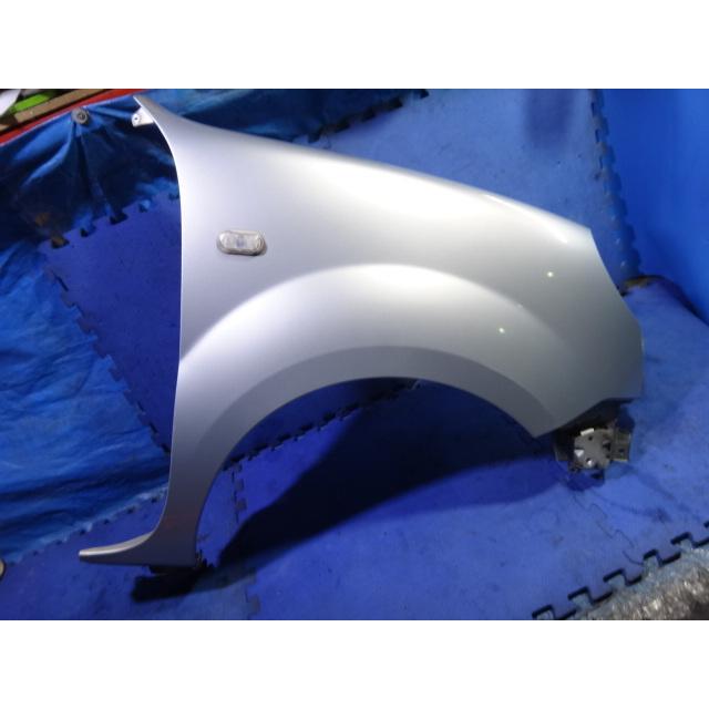 ルノー カングー KCK4M  等　右 フロント フェンダー　B64/シルバー   [4137] | 