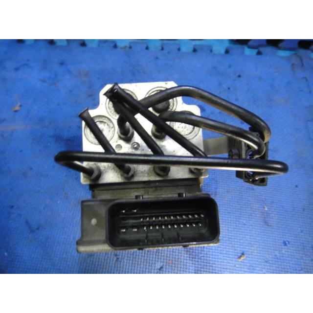 アルファロメオ 159 2.2 JTS 等  ＡＢＳ アクチュエーター  54084738  51796046  15314106 D  71748401 [4157] |  | 02