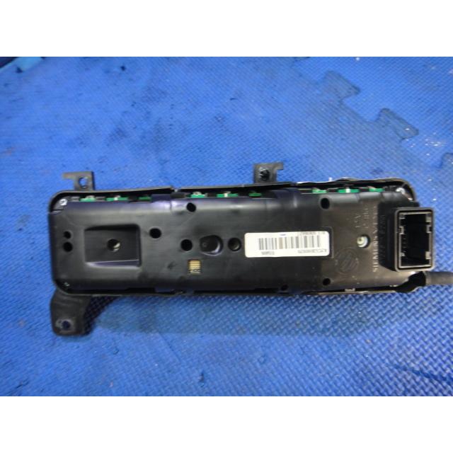 アルファロメオ 159 2.2 JTS 等  3連メーター　品番 60696627　油温計　水温計　燃料計  [4157] |  | 01