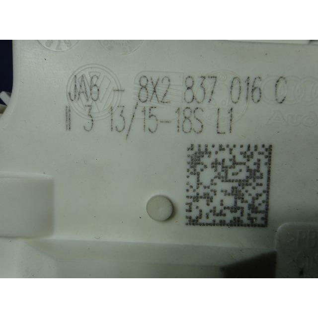 アウディ A3 8VCXSL 8V系 等 右 フロント ドアロック アクチュエーター ソレノイド 品番 8X2837016C  [4170] |  | 02