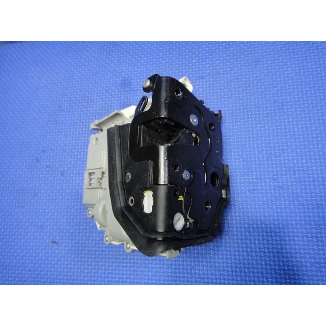 アウディ A3 8VCXSL 8V系 等 左 フロント ドアロック アクチュエーター ソレノイド 品番 8X2837015C  [4170] | 