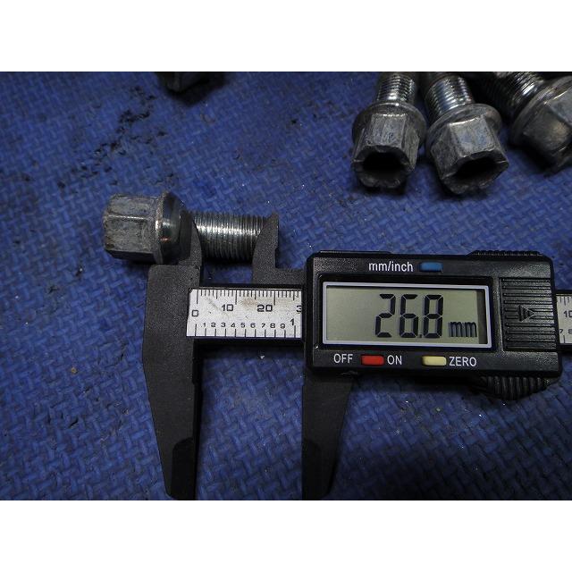 VW ザ ビートル 16CBZ 等 純正 ホイール ボルト x20本 １台分  ホイル ボルト   [4185] |  | 02