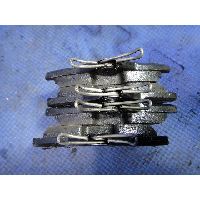 VW ザ ビートル 16CBZ 等 リア ブレーキパッド  TRW製   [4185] |  | 02