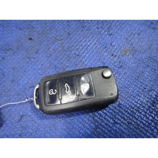 VW ザ ビートル 16CBZ 等 純正 リモコンキー カギ 鍵 ケース   [4185] |  | 01