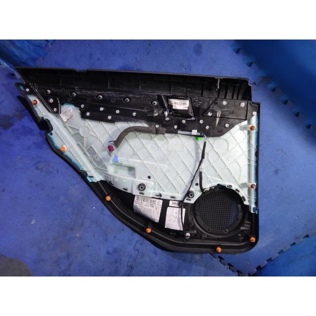 メルセデス ベンツ W204 C200 等 ワゴン 純正 右 リア ドア 内張り 