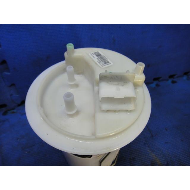 アルファロメオ ミト  等　燃料 ポンプ　フューエル ポンプ　品番 51868771　   [4233] |  | 02