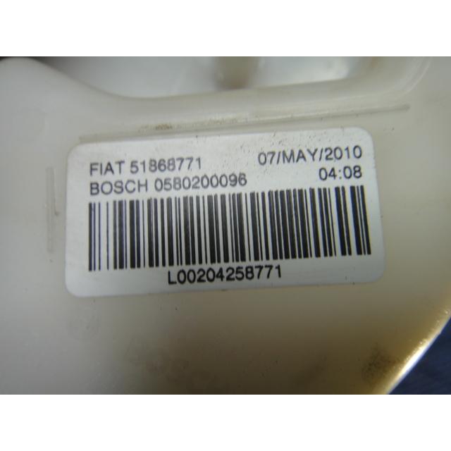 アルファロメオ ミト  等　燃料 ポンプ　フューエル ポンプ　品番 51868771　   [4233] |  | 03