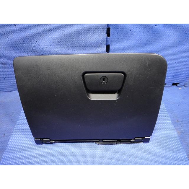BMW Z4 E85 等 グローブボックス  品番 7149312  [4326] | 
