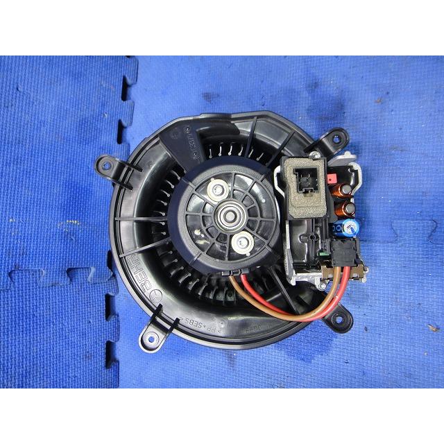 メルセデス ベンツ W219 CLS 350 等 ブロアモーター ファン  レジスター 付き　R/H   [4425] |  | 01