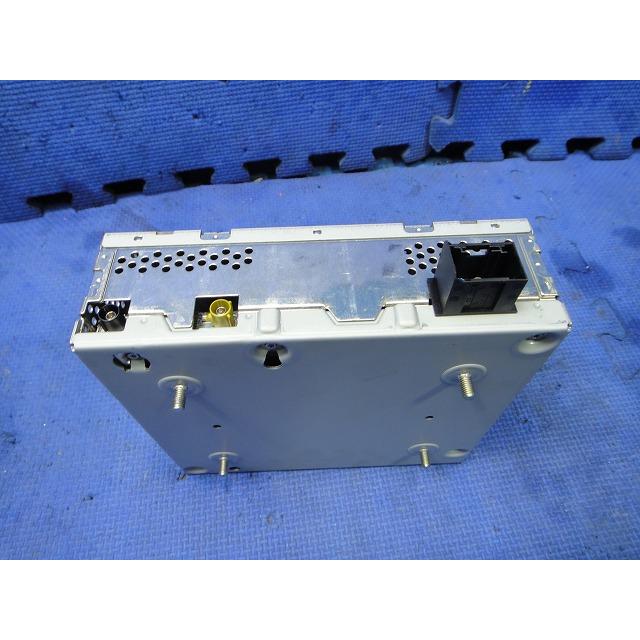 メルセデス ベンツ W219 CLS 350 等 オーディオ ユニット 品番 2118702689   [4425] |  | 01