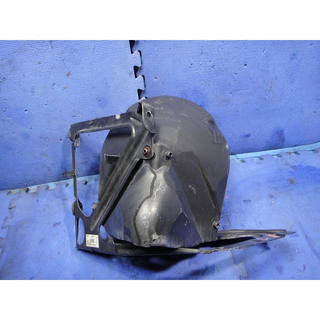 ポルシェ ボクスター 986 右 ラジエター サポート ブラケット マウント ホルダー シュラウド 品番 99650417509  99610603361【4434】 |  | 01