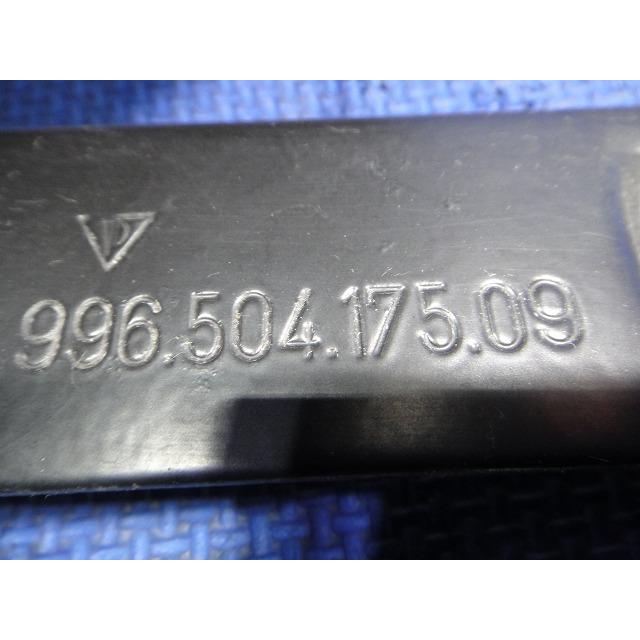 ポルシェ ボクスター 986 右 ラジエター サポート ブラケット マウント ホルダー シュラウド 品番 99650417509  99610603361【4434】 |  | 02