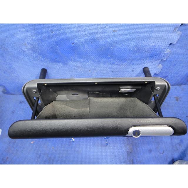 ポルシェ ボクスター 986  グローブボックス   右ハンドル  【4434】 |  | 01