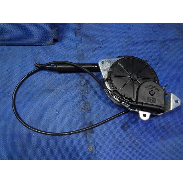 ポルシェ ボクスター 986  左  ルーフ ソフトトップ 開閉 ギア 品番 98656117903 【4434】 |  | 01